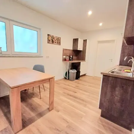Apartmán Ferienwohnung Fur Geschaftsreisende